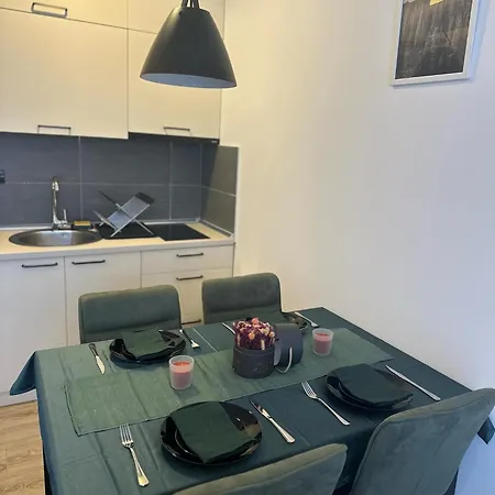 B64 Hill Lägenhet *